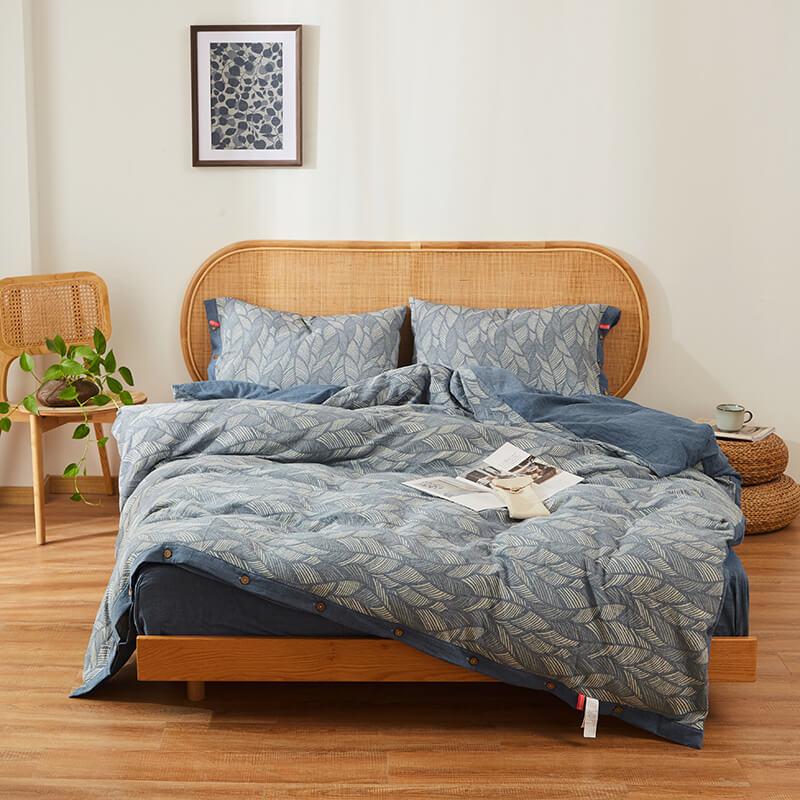 Urban outfitters store camila bed